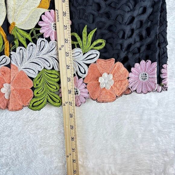 Queen Caro of Honolulu Top / Jacket Button Up Embroidered Women's Size 18 - Picture 4 of 6